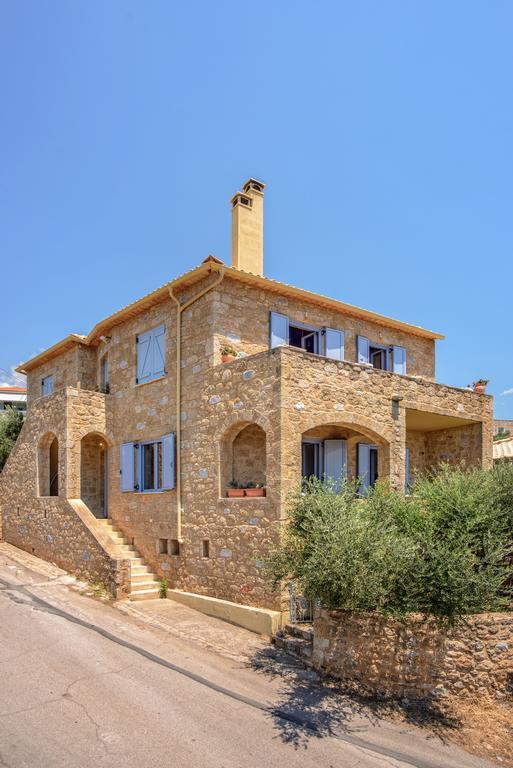 Orfea'S Place Riglia Buitenkant foto