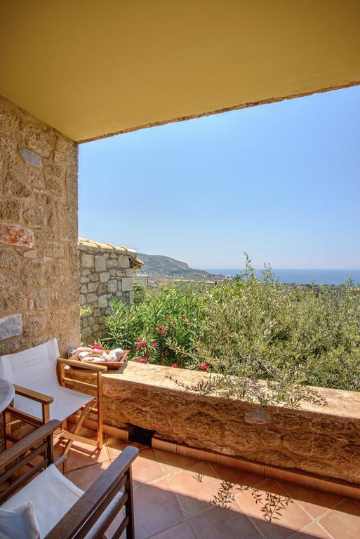 Orfea'S Place Riglia Buitenkant foto